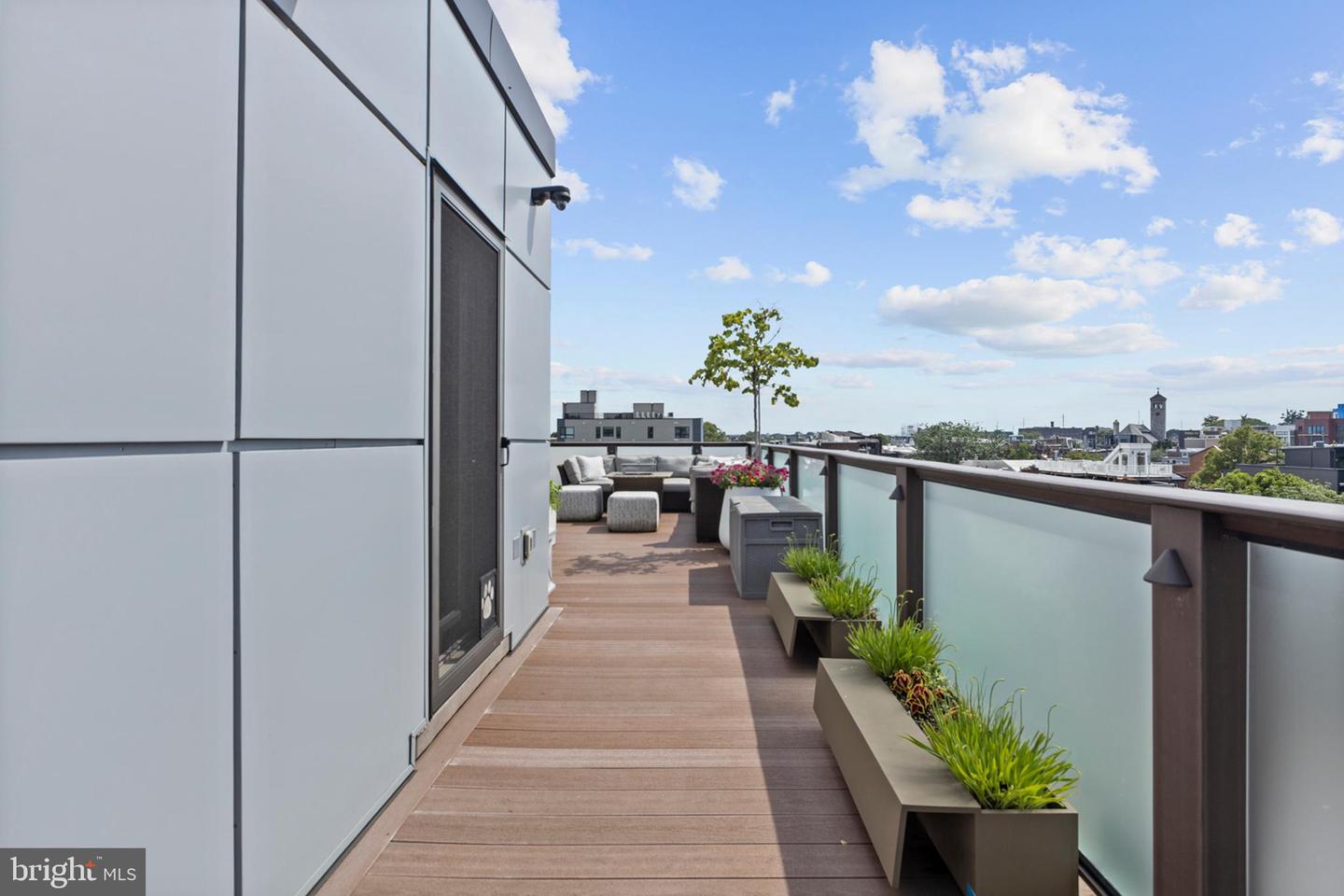 Philadelphia, Pennsylvania, 19146, United States, ,6 BathroomsBathrooms,Residential,Active,1862906