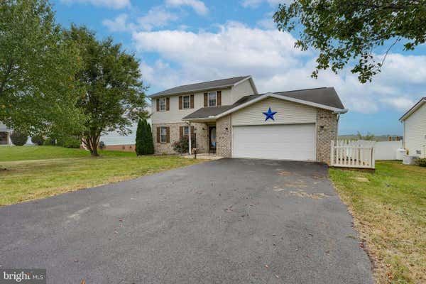 1751 HOLLY LN, CHAMBERSBURG, PA 17202 - Image 1