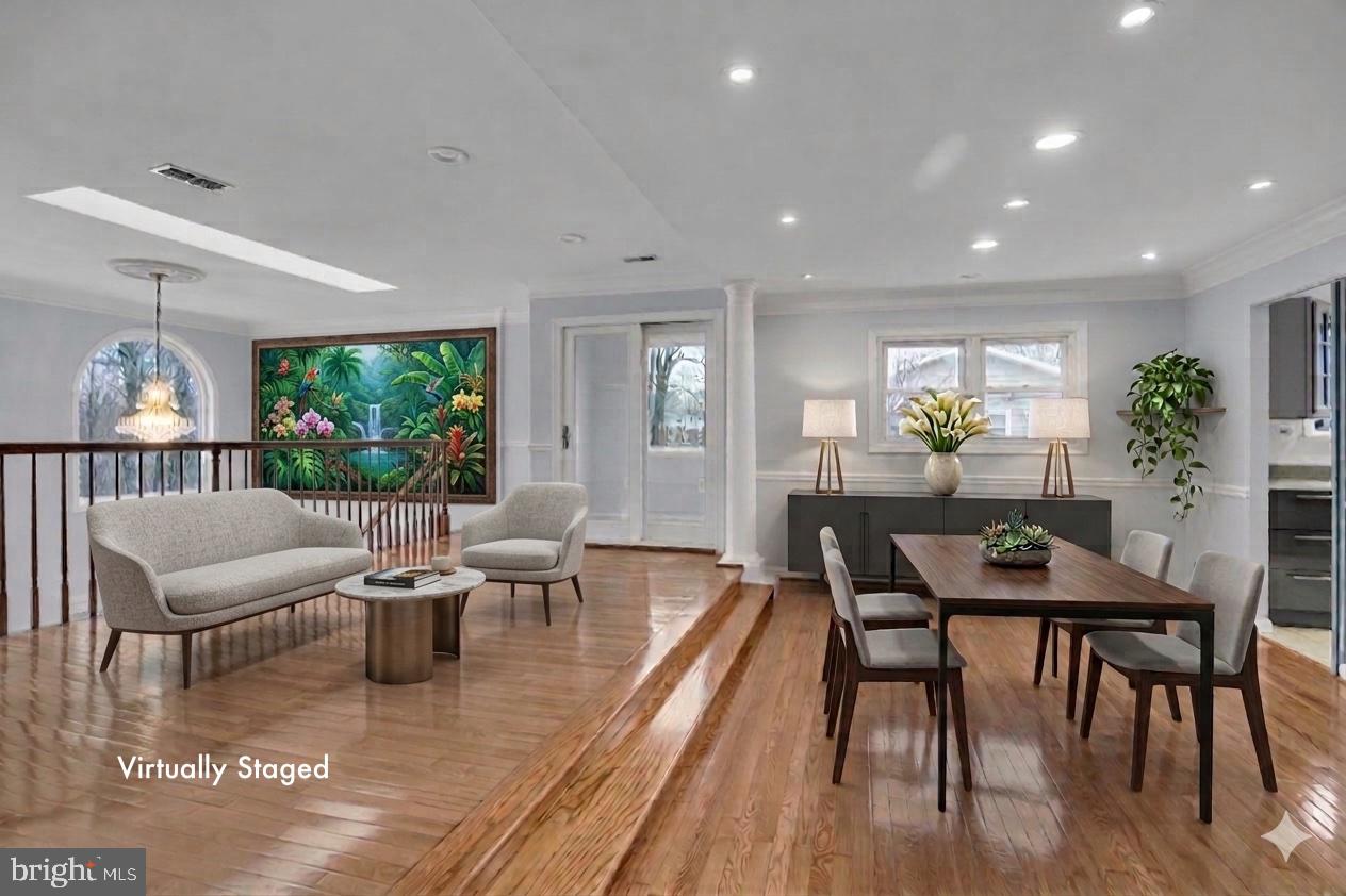 Annandale, Virginia, 22003, United States, 6 Bedrooms Bedrooms, ,6 BathroomsBathrooms,Residential,Active,2024199
