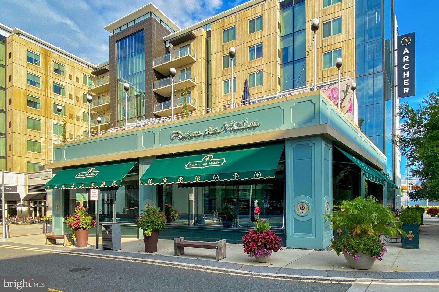 Falls Church, Virginia, 22042, United States, 4 Bedrooms Bedrooms, ,5 BathroomsBathrooms,Residential,Active,1988475