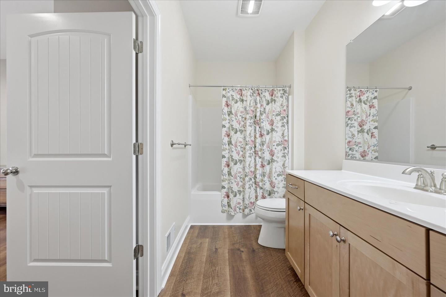 Winchester, Virginia, 22602, United States, 4 Bedrooms Bedrooms, ,4 BathroomsBathrooms,Residential,Active,2025980