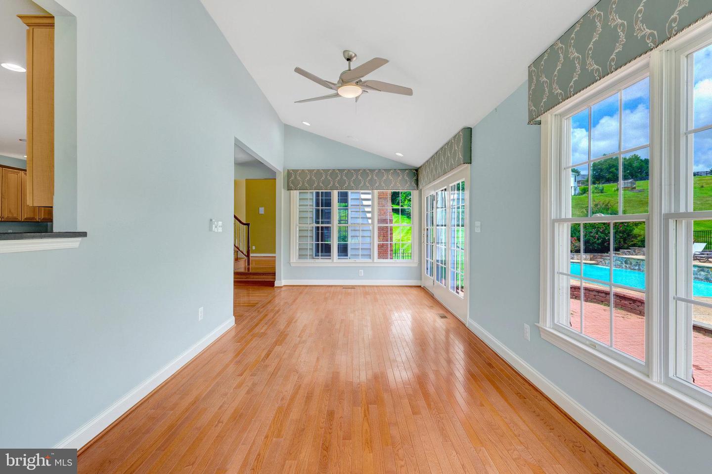Leesburg, Virginia, 20175, United States, 4 Bedrooms Bedrooms, ,5 BathroomsBathrooms,Residential,Active,1894598