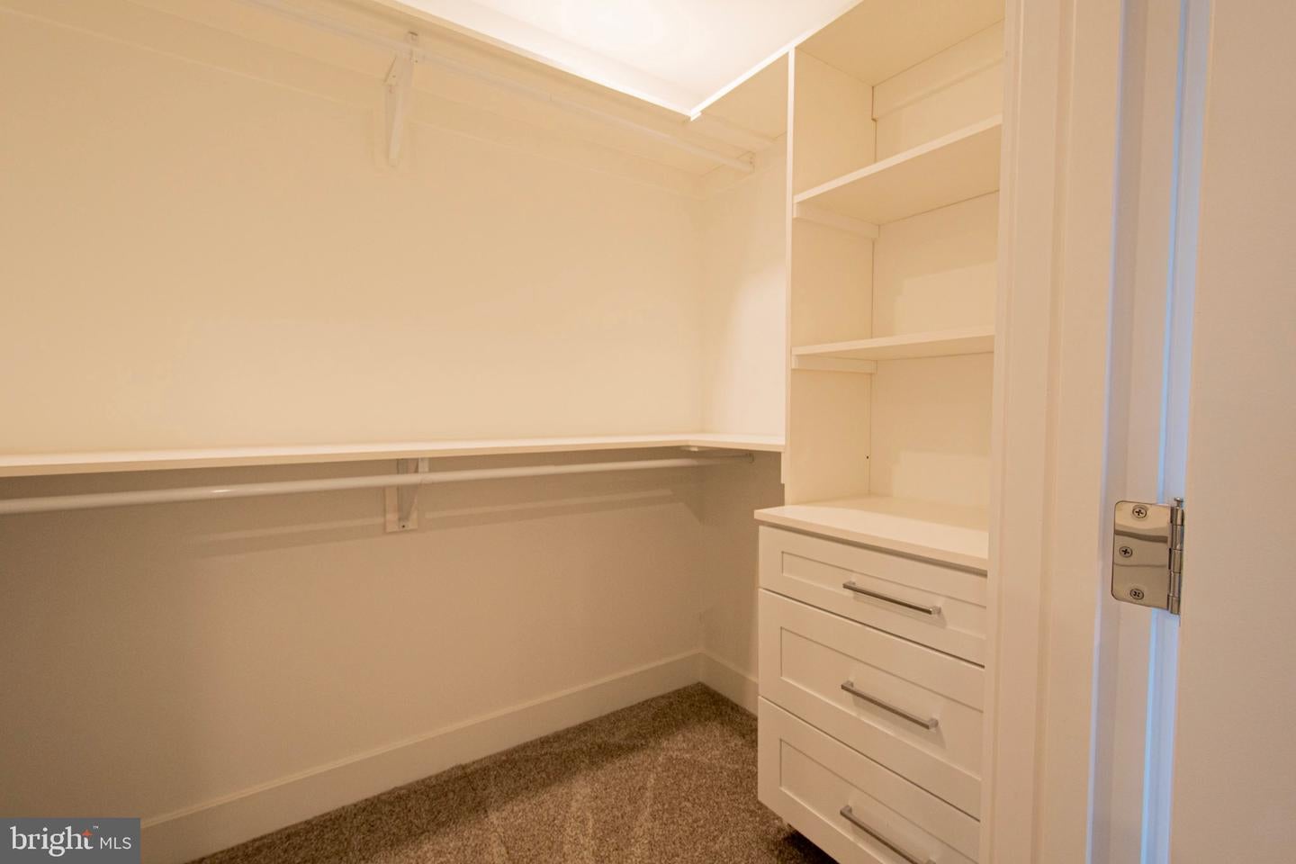 Paoli, Pennsylvania, 19301, United States, 4 Bedrooms Bedrooms, ,4 BathroomsBathrooms,Residential,Active,1953393