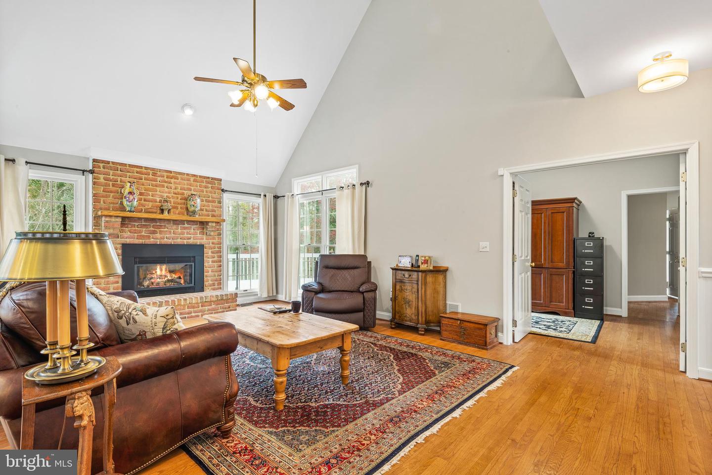Annapolis, Maryland, 21403, United States, 4 Bedrooms Bedrooms, ,3 BathroomsBathrooms,Residential,Active,1941139