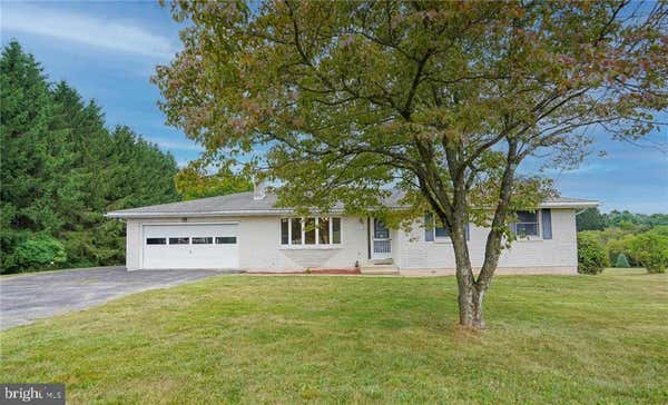 127 S HILLTOP RD, NEW RINGGOLD, PA 17960 - Image 1