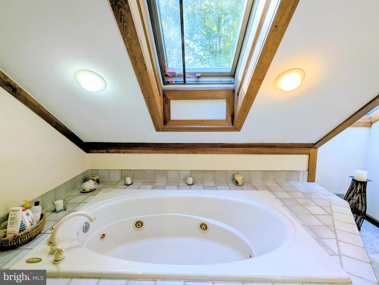 Queenstown, Maryland, 21658, United States, 4 Bedrooms Bedrooms, ,3 BathroomsBathrooms,Residential,Active,1973642