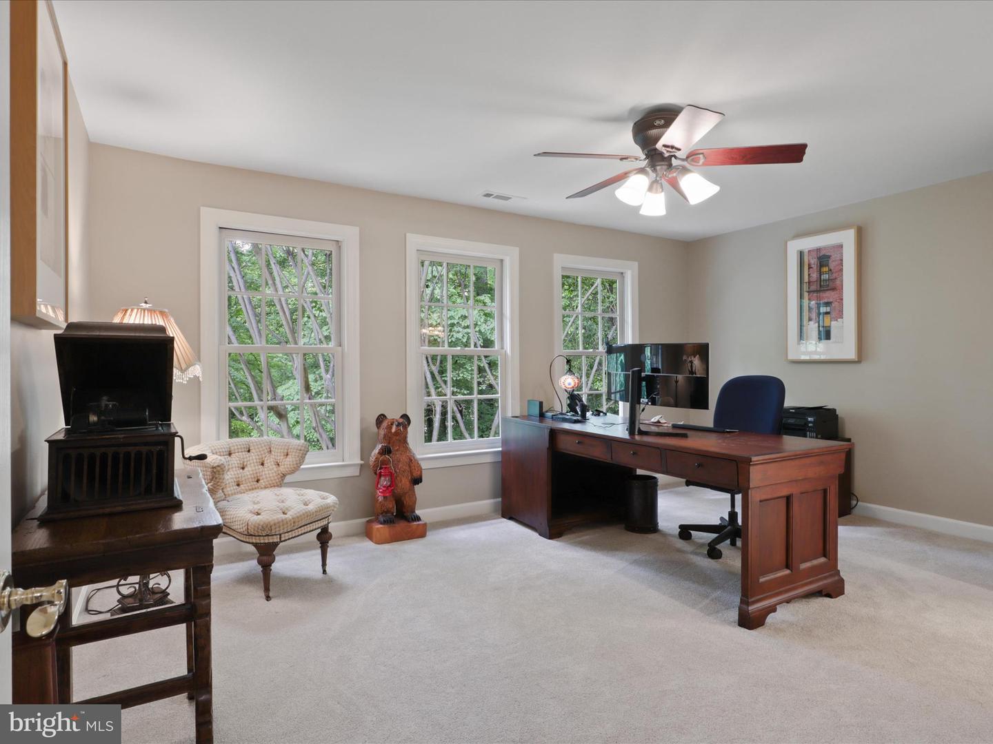 Fairfax Station, Virginia, 22039, United States, 5 Bedrooms Bedrooms, ,5 BathroomsBathrooms,Residential,Active,1943756