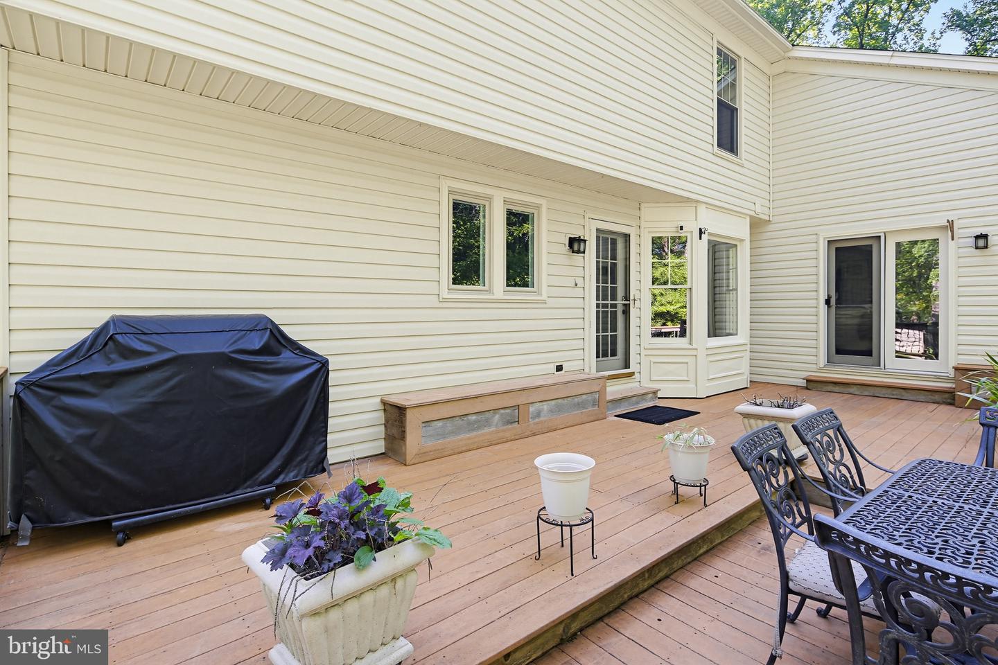 Laurel, Maryland, 20723, United States, 4 Bedrooms Bedrooms, ,5 BathroomsBathrooms,Residential,Active,2041355