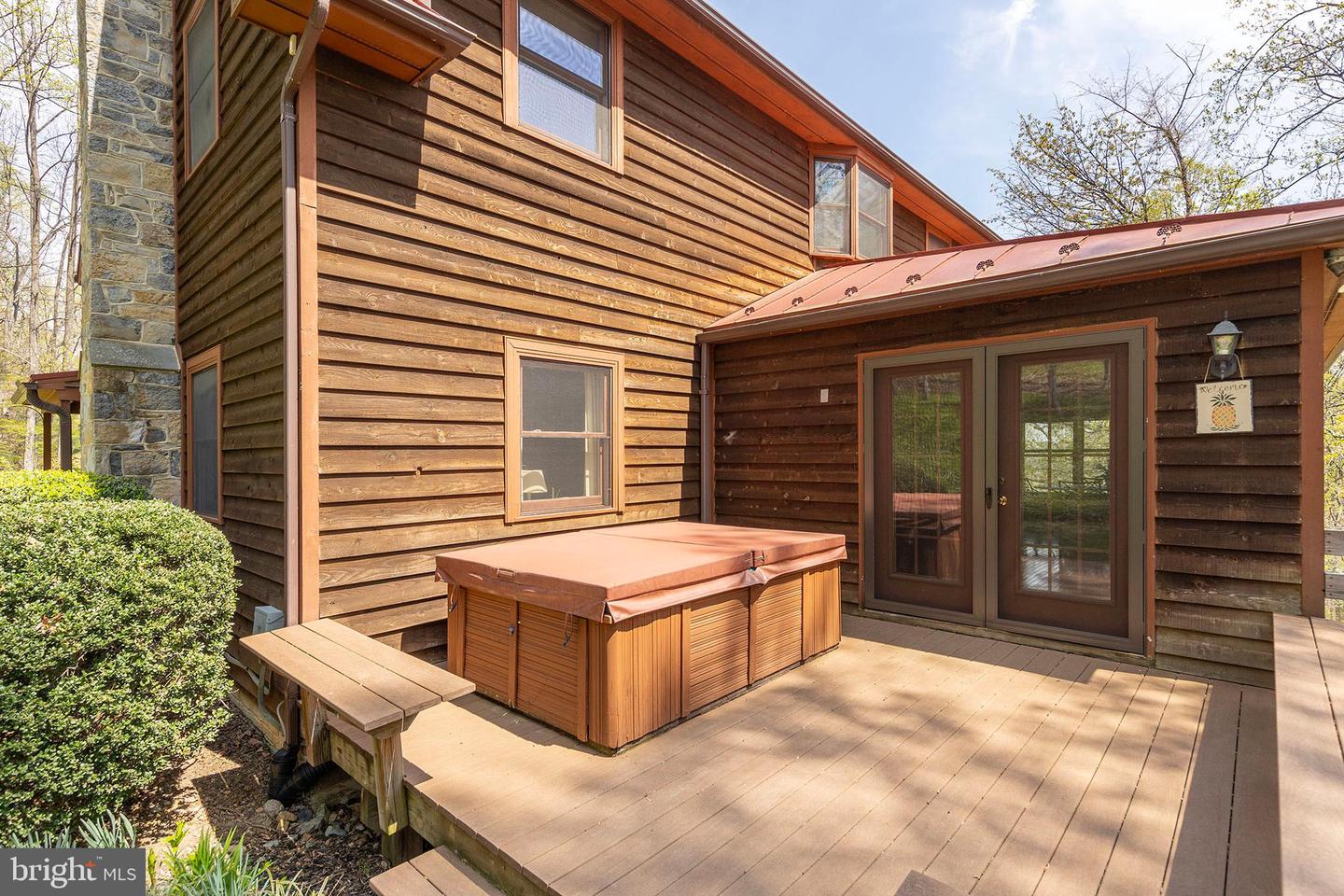 Winchester, Virginia, 22602, United States, 4 Bedrooms Bedrooms, ,4 BathroomsBathrooms,Residential,Active,2041509