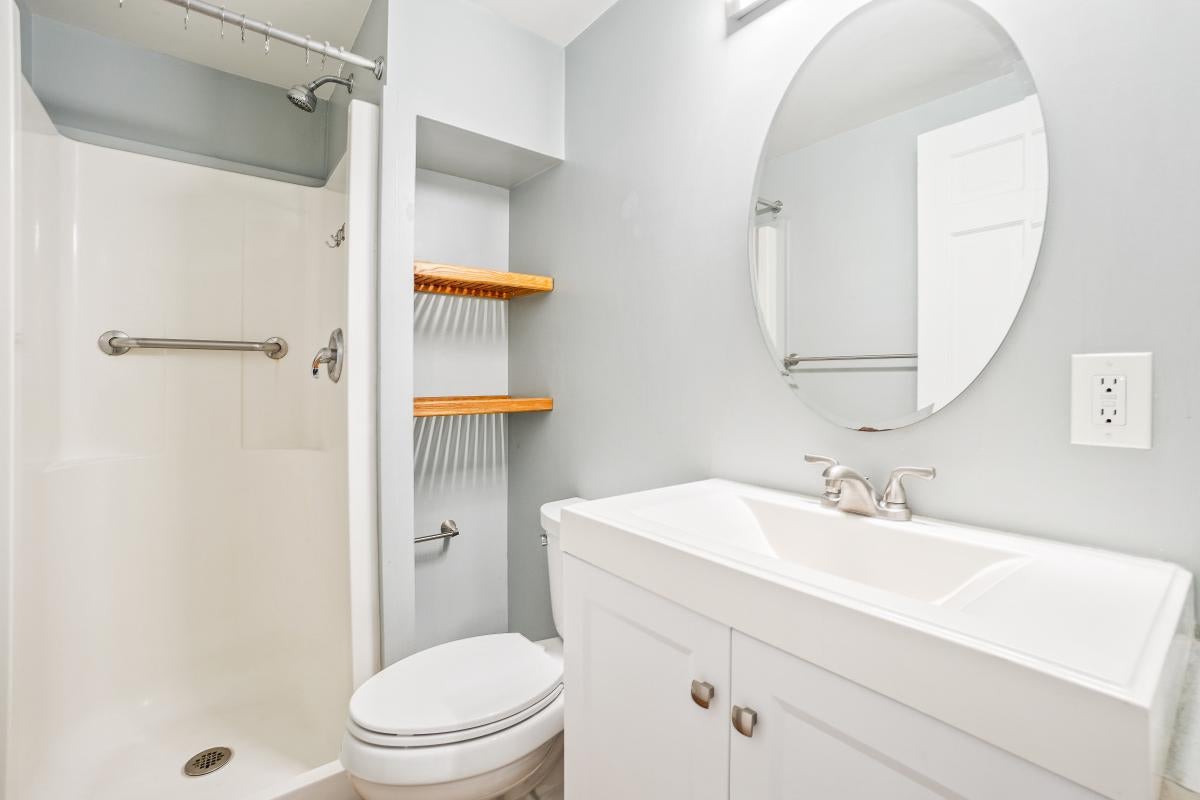 Washington, District Of Columbia, 20024, United States, 5 Bedrooms Bedrooms, ,3 BathroomsBathrooms,Residential,Active,2010218