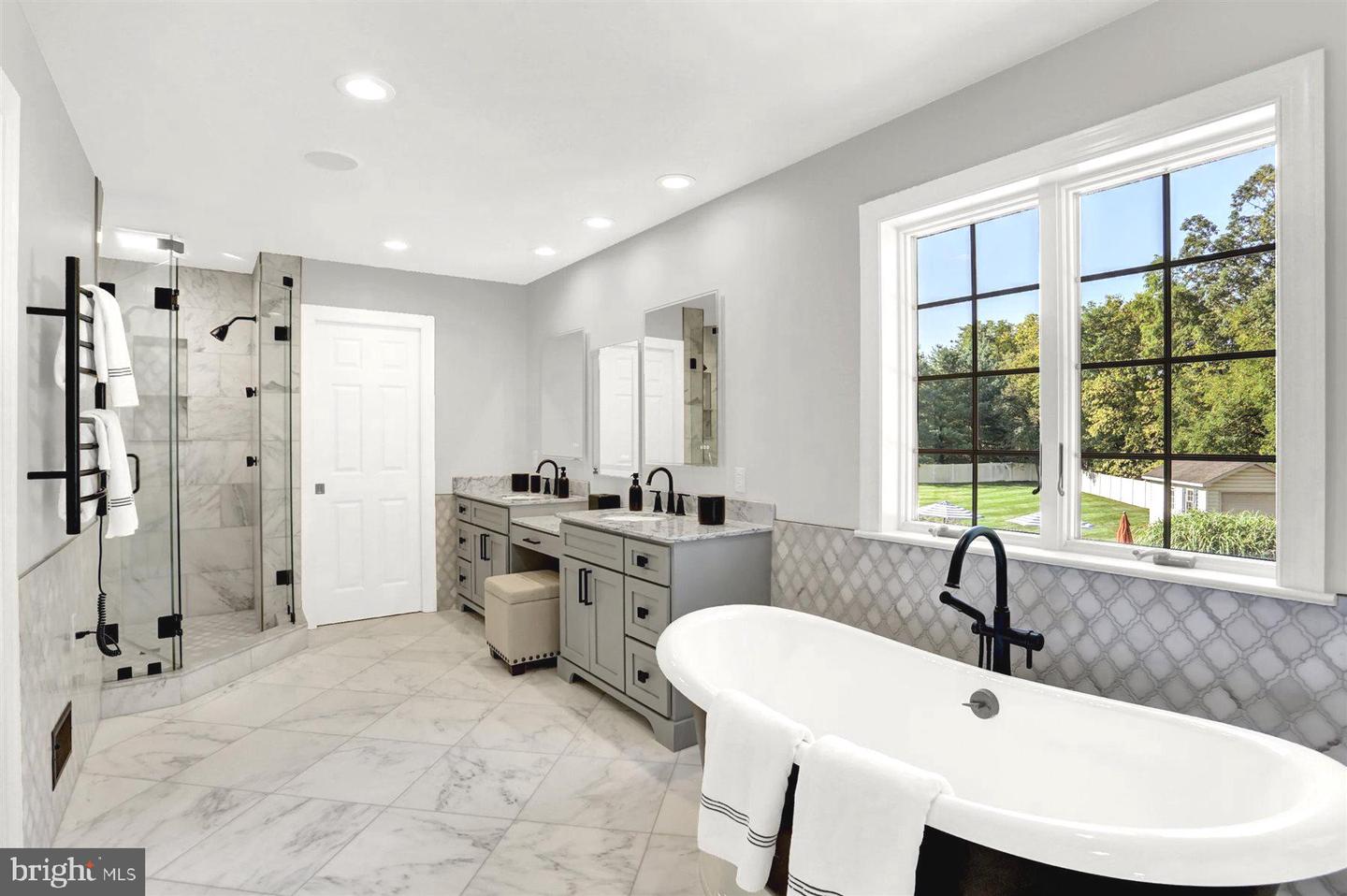 Mechanicsburg, Pennsylvania, 17050, United States, 4 Bedrooms Bedrooms, ,6 BathroomsBathrooms,Residential,Active,1941336