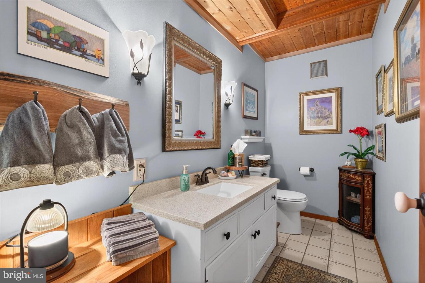 Harrisburg, Pennsylvania, 17112, United States, 3 Bedrooms Bedrooms, ,4 BathroomsBathrooms,Residential,Active,2045613