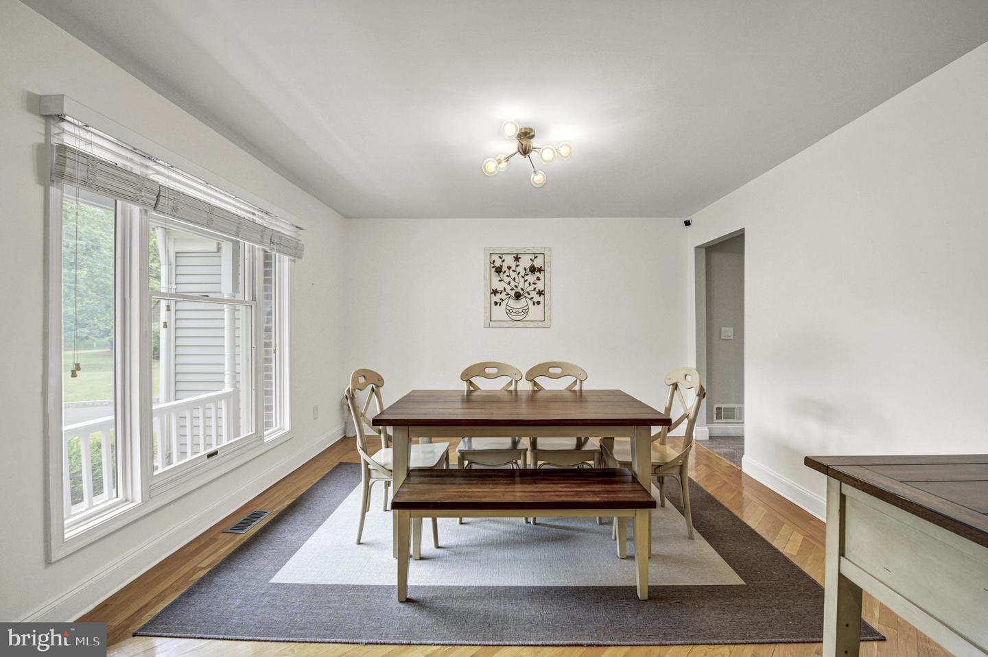 Plainsboro, New Jersey, 08536, United States, 5 Bedrooms Bedrooms, ,3 BathroomsBathrooms,Residential,Active,1853623