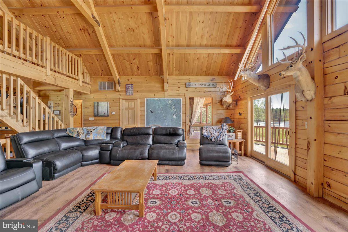 White Haven, Pennsylvania, 18661, United States, 5 Bedrooms Bedrooms, ,3 BathroomsBathrooms,Residential,Active,1888981