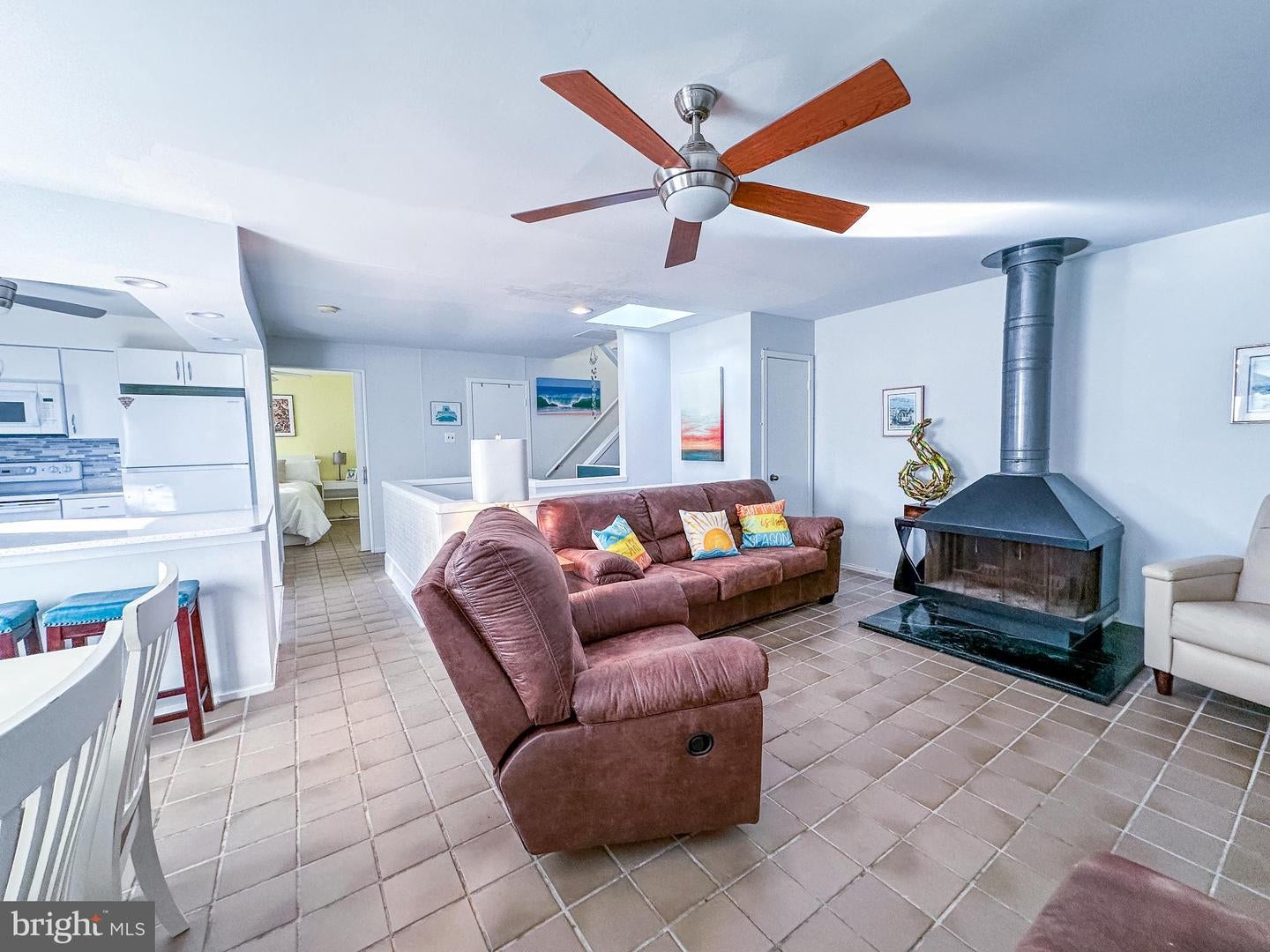 Longport, New Jersey, 08403, United States, 3 Bedrooms Bedrooms, ,2 BathroomsBathrooms,Residential,Active,1936141