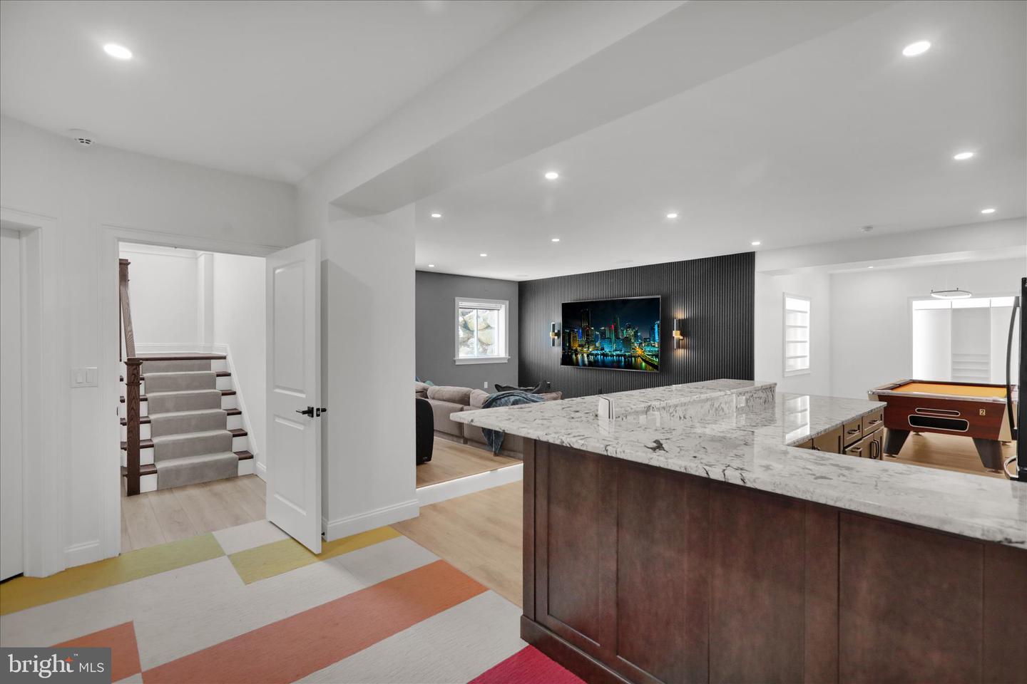 Lititz, Pennsylvania, 17543, United States, 5 Bedrooms Bedrooms, ,6 BathroomsBathrooms,Residential,Active,2045017