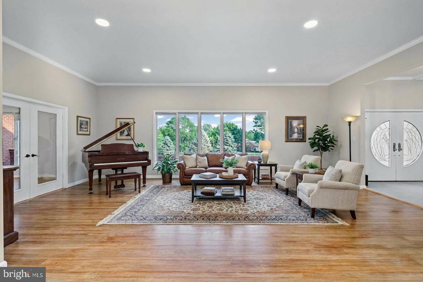 Cockeysville, Maryland, 21030, United States, 7 Bedrooms Bedrooms, ,6 BathroomsBathrooms,Residential,Active,1863326