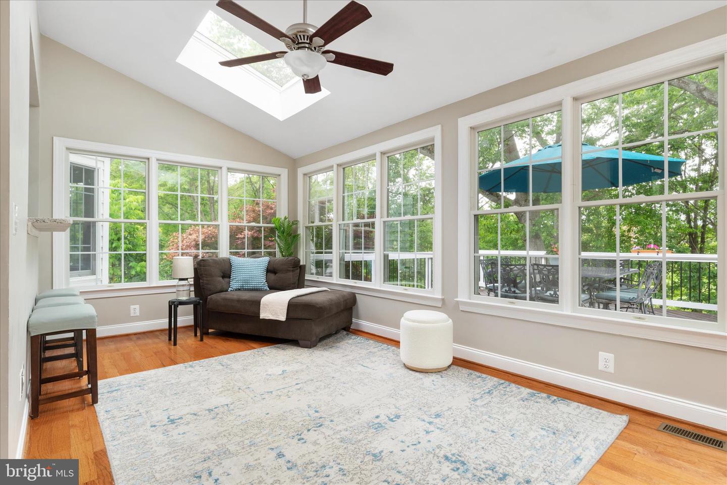 Haymarket, Virginia, 20169, United States, 5 Bedrooms Bedrooms, ,5 BathroomsBathrooms,Residential,Pending,2045778
