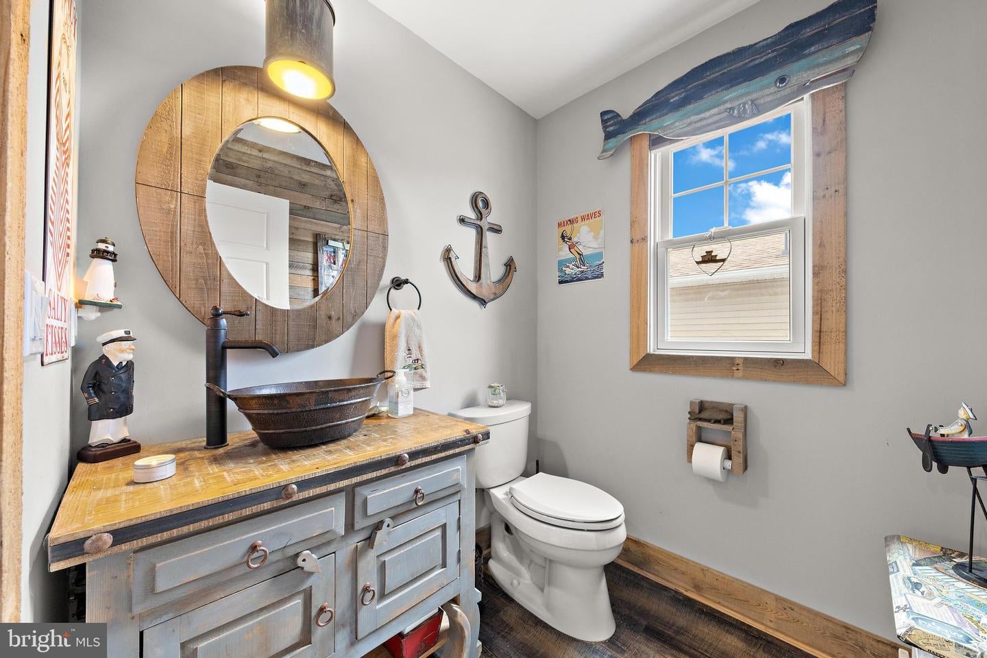 Beach Haven, New Jersey, 08008, United States, 5 Bedrooms Bedrooms, ,4 BathroomsBathrooms,Residential,Active,1941132