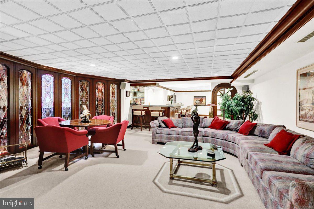 Wyomissing, Pennsylvania, 19610, United States, 6 Bedrooms Bedrooms, ,5 BathroomsBathrooms,Residential,Active,1952486