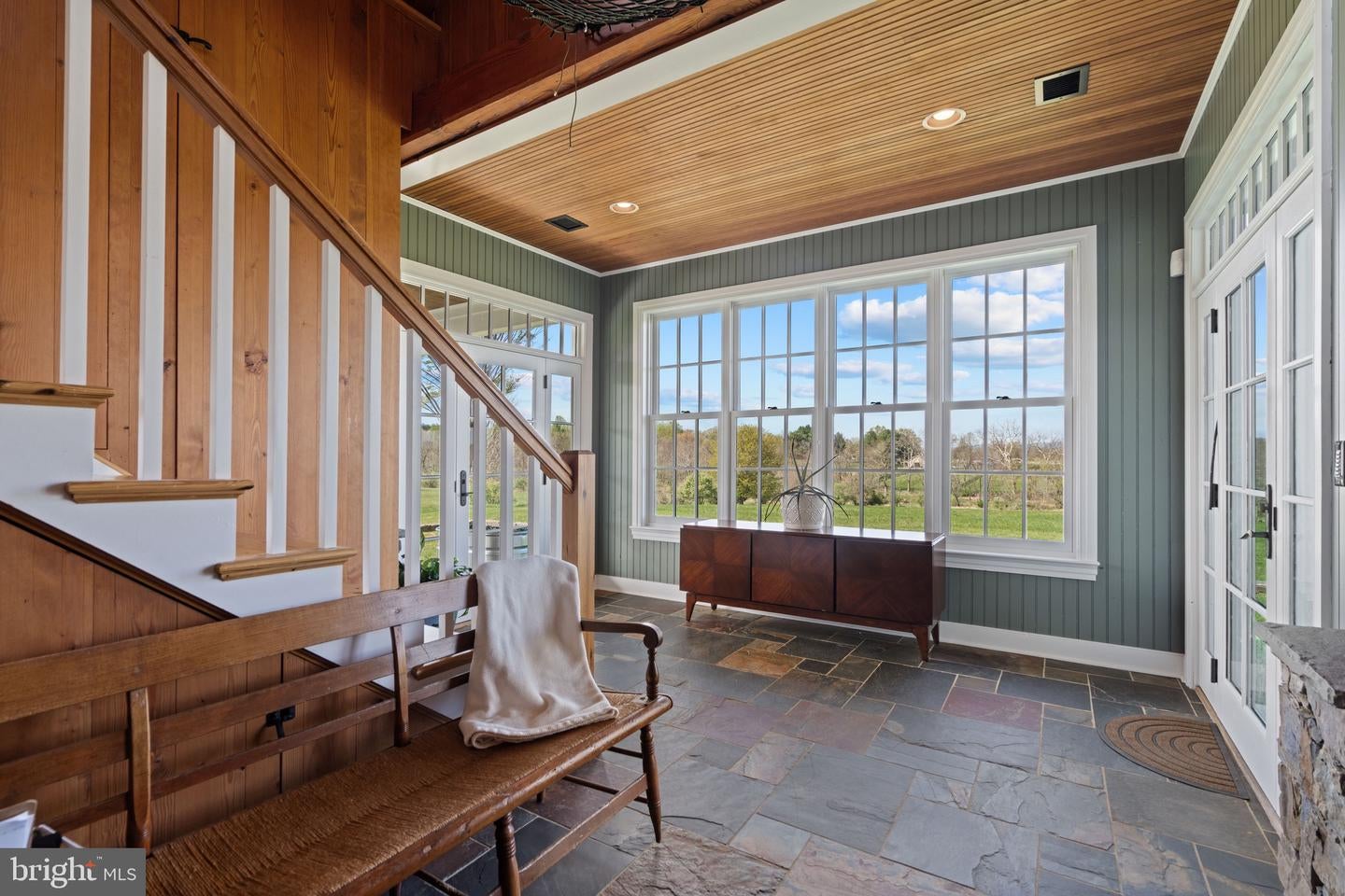 Waterford, Virginia, 20197, United States, 4 Bedrooms Bedrooms, ,5 BathroomsBathrooms,Residential,Active,1771409