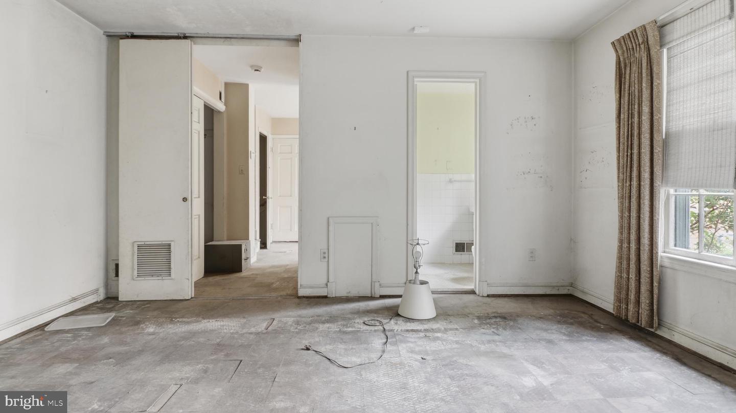 Washington, District Of Columbia, 20007, United States, ,Residential,Active,2002600