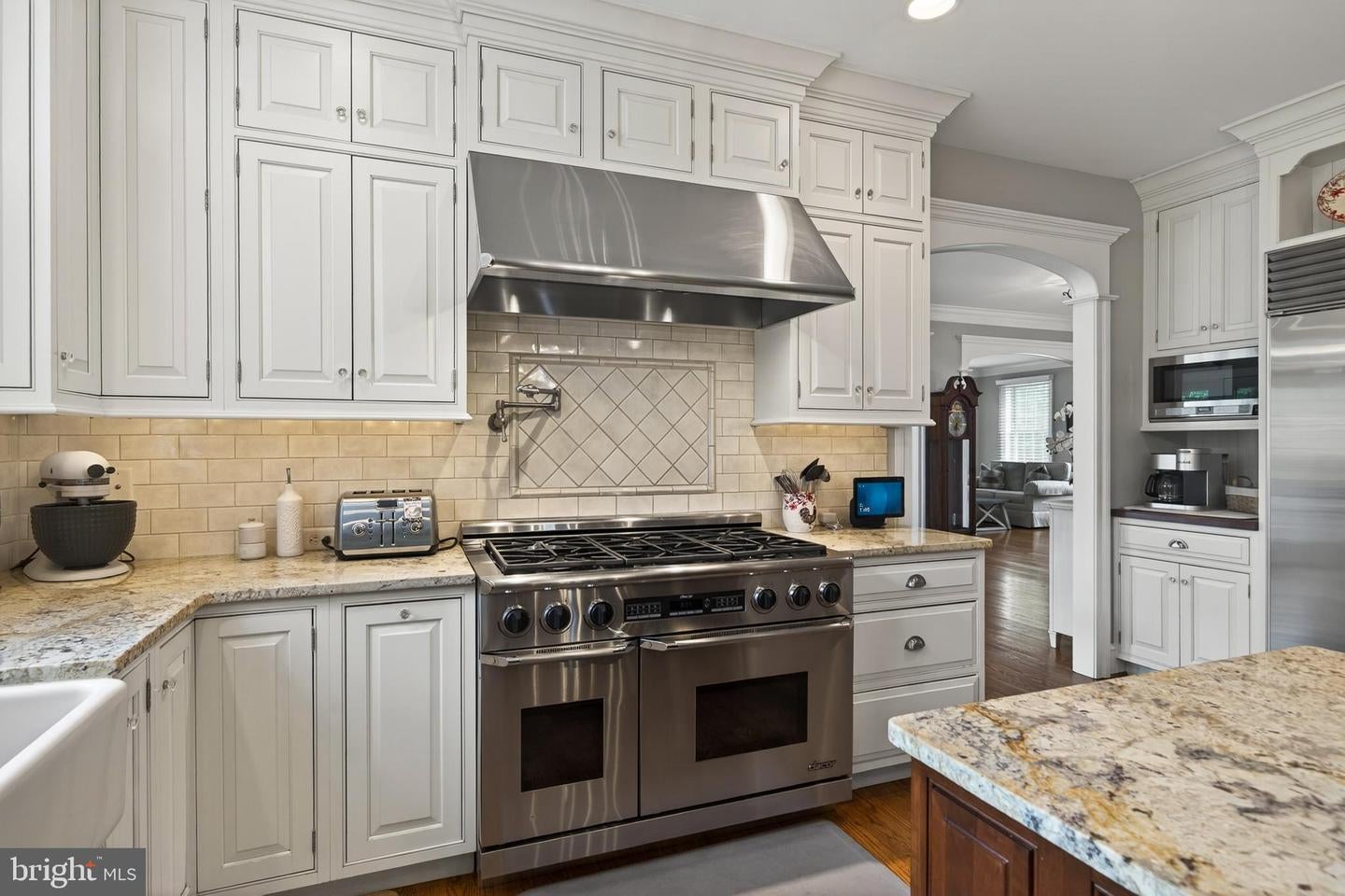 Kennett Square, Pennsylvania, 19348, United States, 7 Bedrooms Bedrooms, ,6 BathroomsBathrooms,Residential,Contingent,2045680