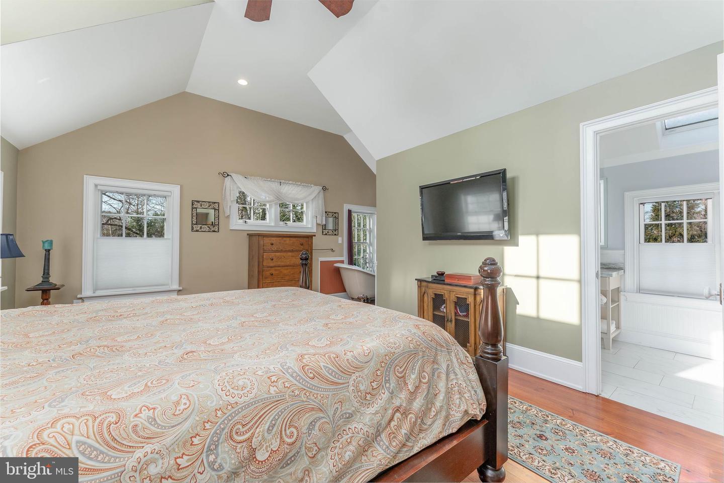 Jenkintown, Pennsylvania, 19046, United States, 6 Bedrooms Bedrooms, ,5 BathroomsBathrooms,Residential,Active,2010560