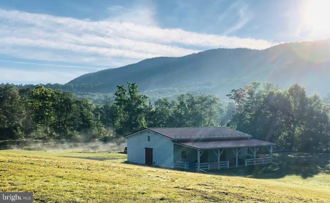 Fort Loudon, Pennsylvania, 17224, United States, 6 Bedrooms Bedrooms, ,7 BathroomsBathrooms,Residential,Pending,2006959