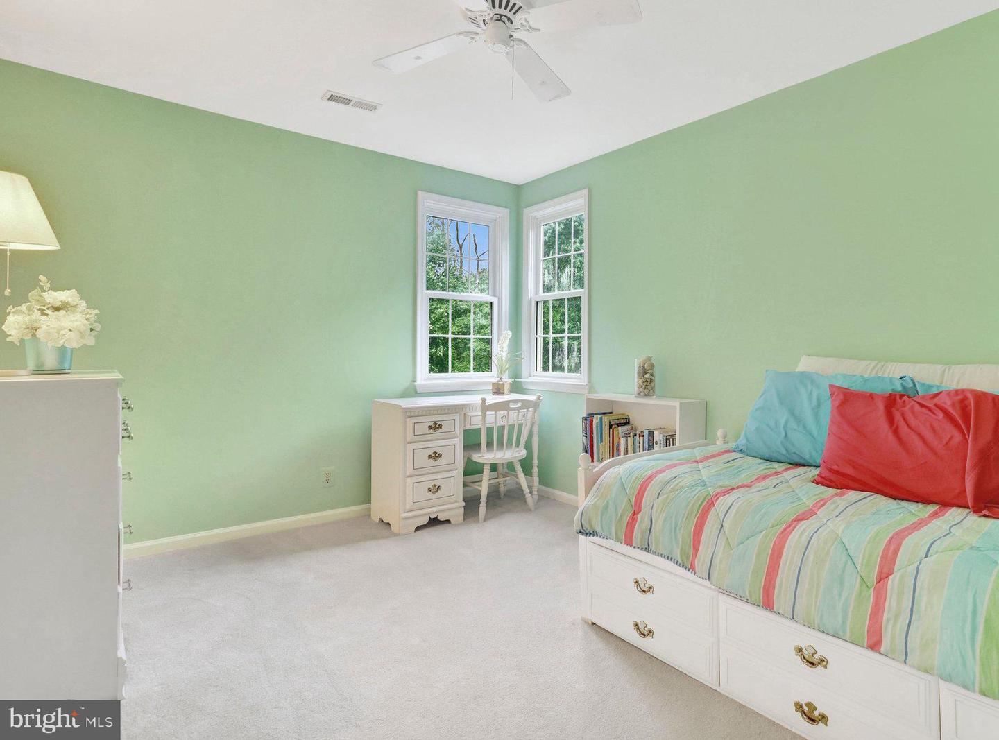 Lorton, Virginia, 22079, United States, 4 Bedrooms Bedrooms, ,4 BathroomsBathrooms,Residential,Active,2045767