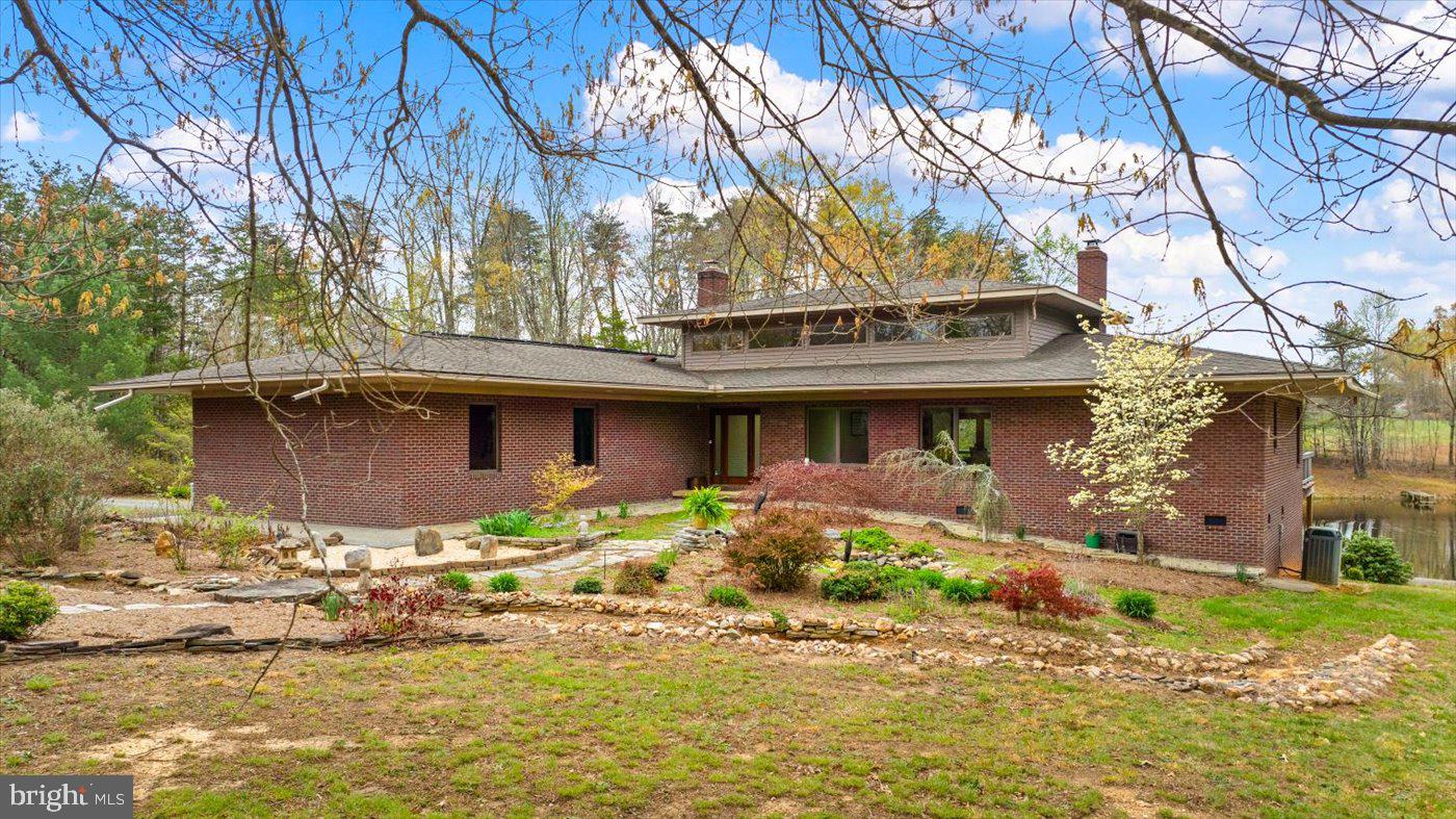 Rhoadesville, Virginia, 22542, United States, 3 Bedrooms Bedrooms, ,3 BathroomsBathrooms,Residential,Active,1769999