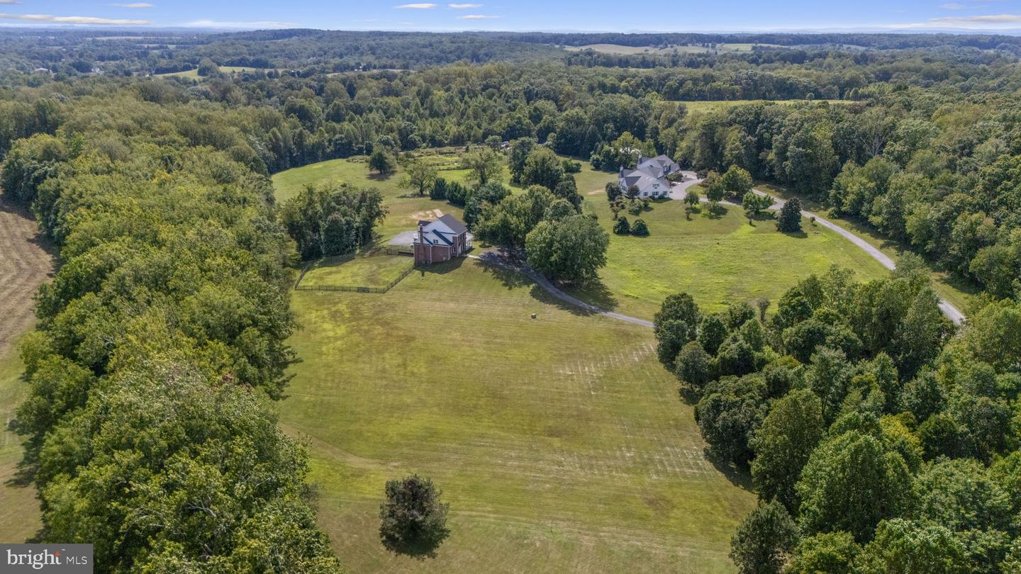 Boyds, Maryland, 20841, United States, 4 Bedrooms Bedrooms, ,4 BathroomsBathrooms,Residential,Active,1936102