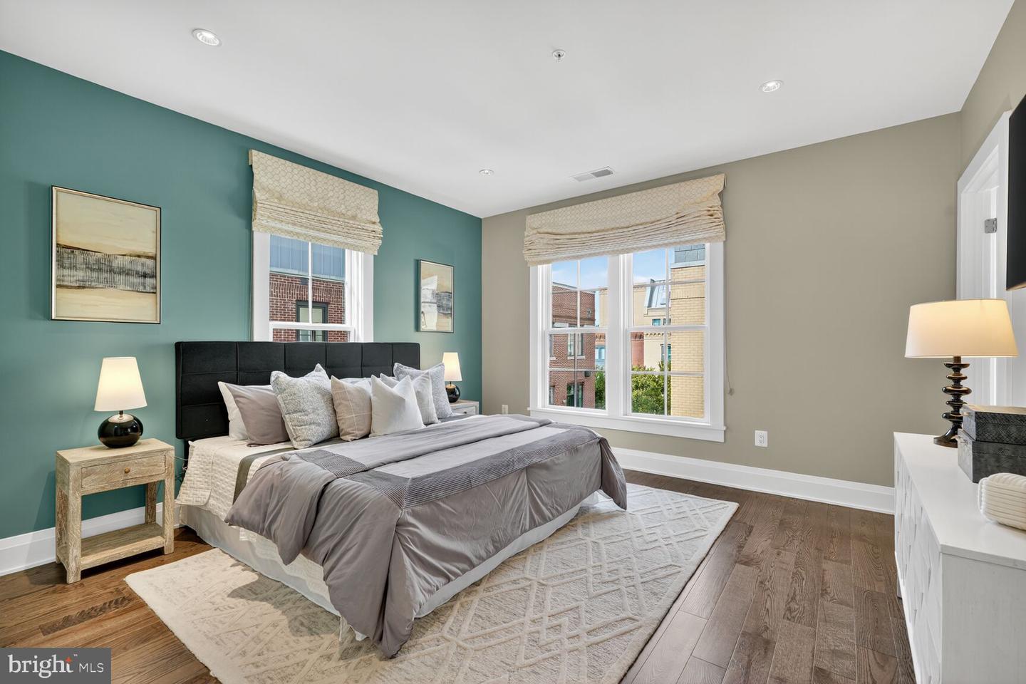 Alexandria, Virginia, 22314, United States, 4 Bedrooms Bedrooms, ,5 BathroomsBathrooms,Residential,Active,1959984