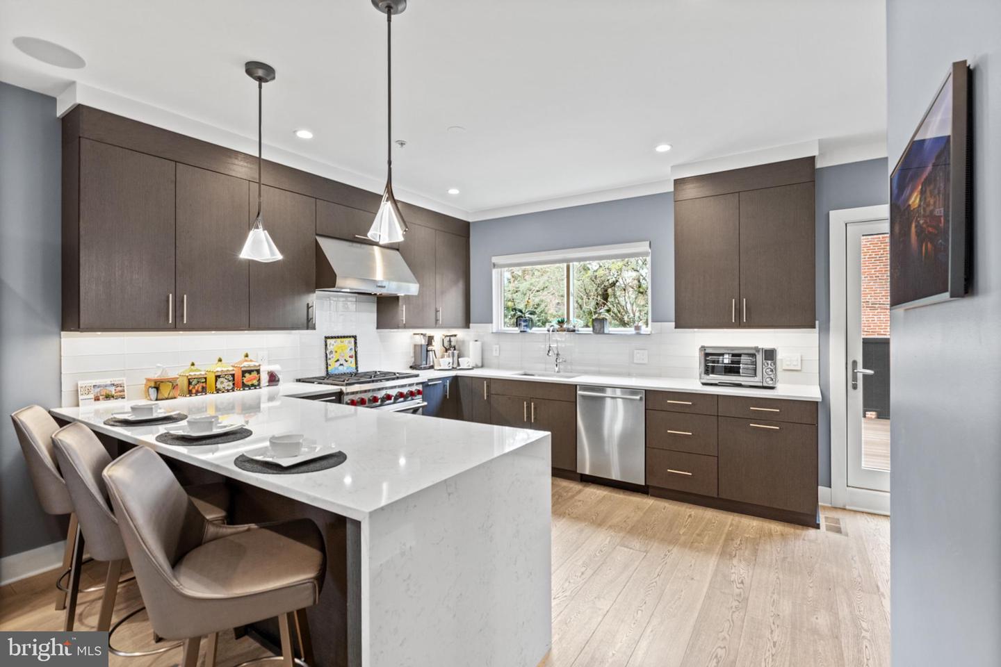 Philadelphia, Pennsylvania, 19146, United States, ,6 BathroomsBathrooms,Residential,Active,1862906