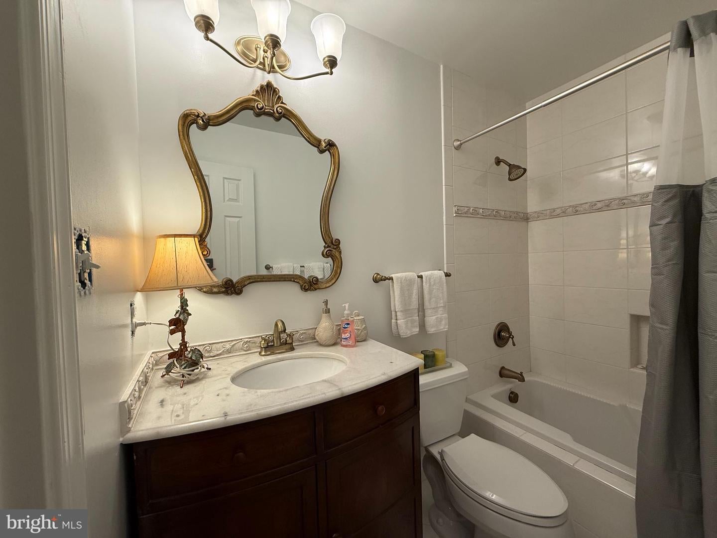 Herndon, Virginia, 20171, United States, 5 Bedrooms Bedrooms, ,3 BathroomsBathrooms,Residential,Active,1961930