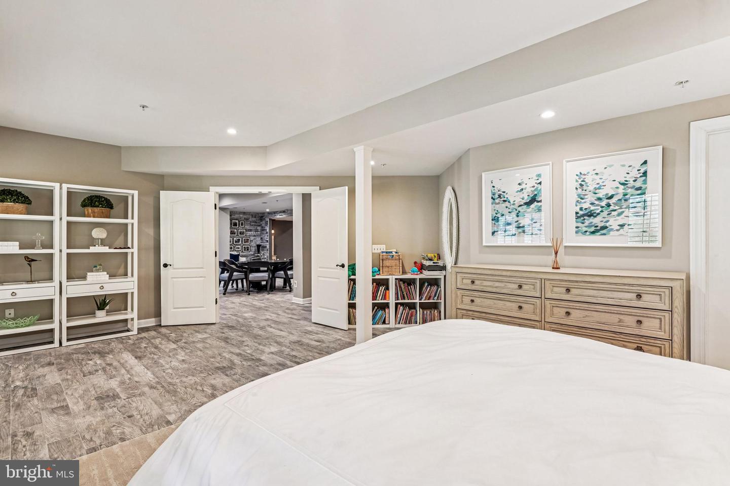 Leesburg, Virginia, 20175, United States, 5 Bedrooms Bedrooms, ,6 BathroomsBathrooms,Residential,Active,1987213