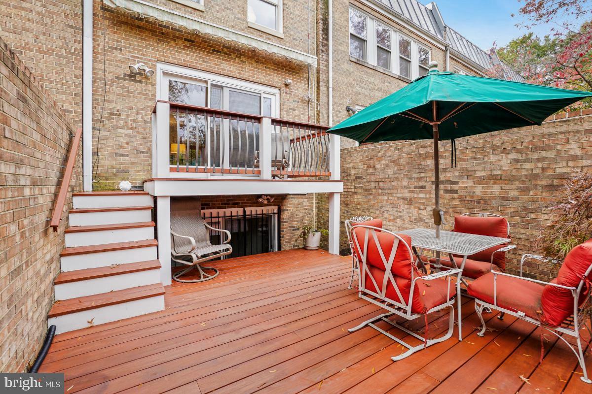 Washington, District Of Columbia, 20024, United States, 5 Bedrooms Bedrooms, ,3 BathroomsBathrooms,Residential,Active,2010218