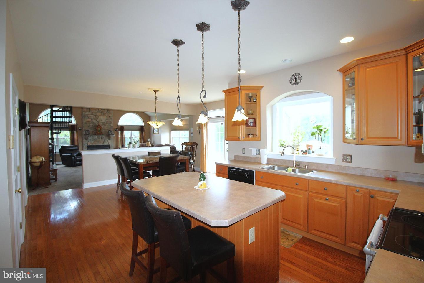 Chalfont, Pennsylvania, 18914, United States, 5 Bedrooms Bedrooms, ,4 BathroomsBathrooms,Residential,Active,2006906