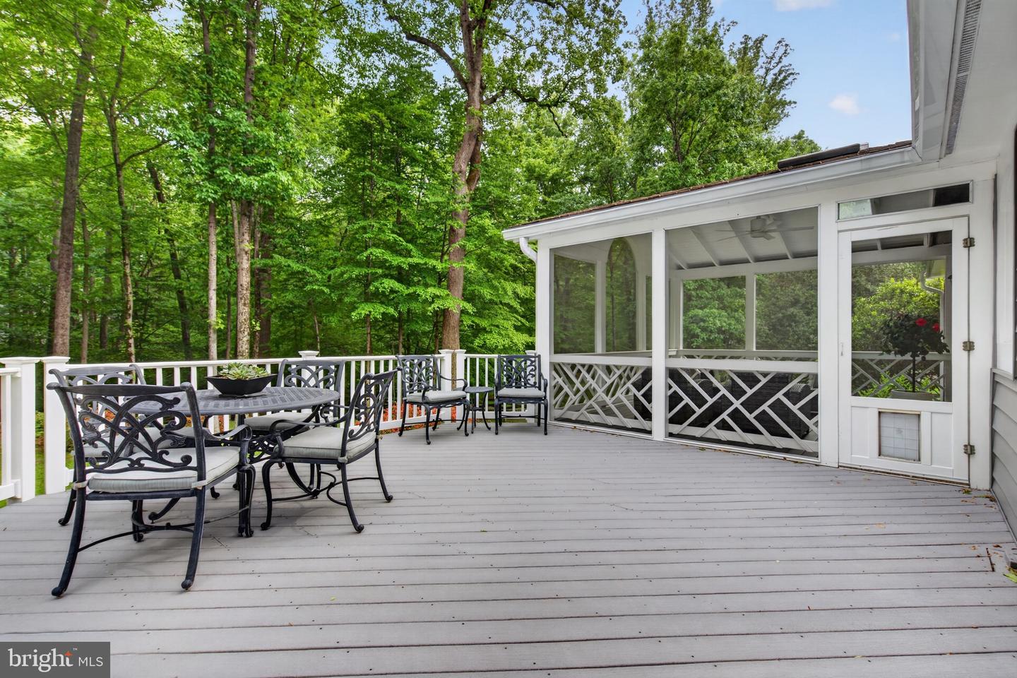 Fairfax Station, Virginia, 22039, United States, 5 Bedrooms Bedrooms, ,5 BathroomsBathrooms,Residential,Pending,2045787