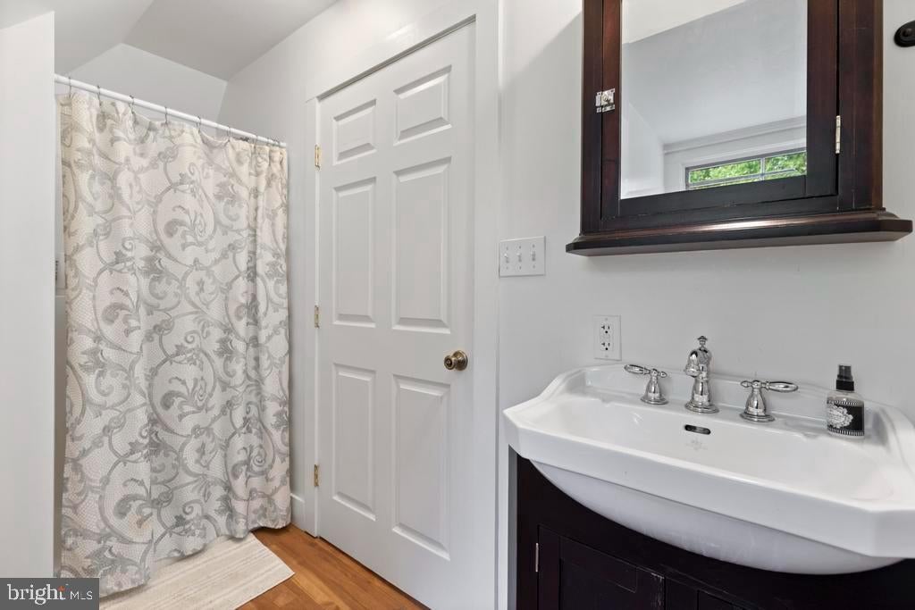Rydal, Pennsylvania, 19046, United States, 5 Bedrooms Bedrooms, ,5 BathroomsBathrooms,Residential,Active,1953275