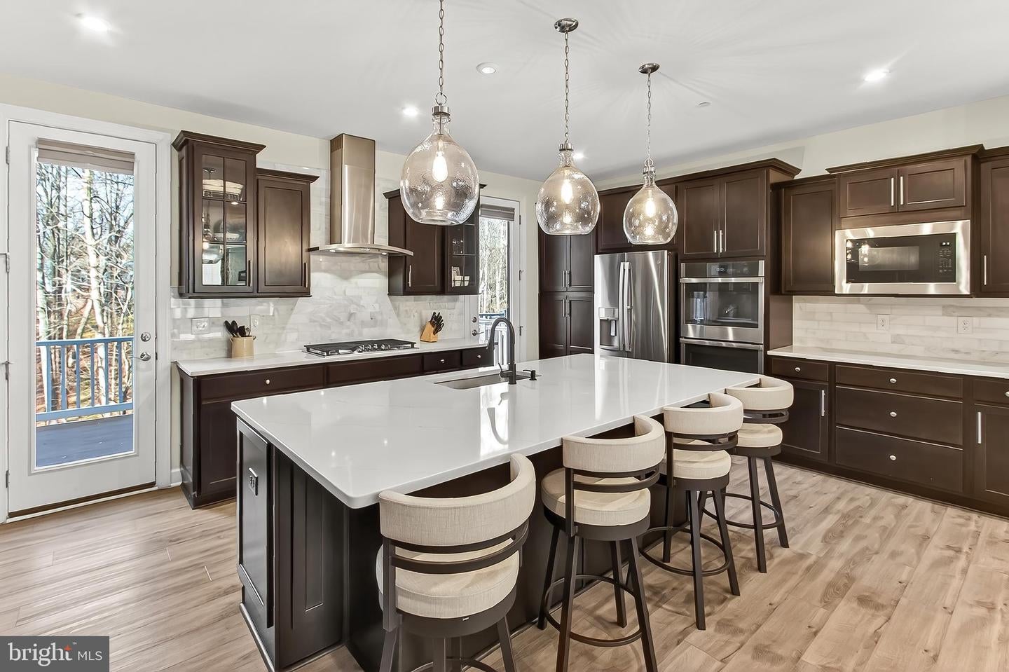 Fairfax, Virginia, 22033, United States, 4 Bedrooms Bedrooms, ,5 BathroomsBathrooms,Residential,Active,2010219