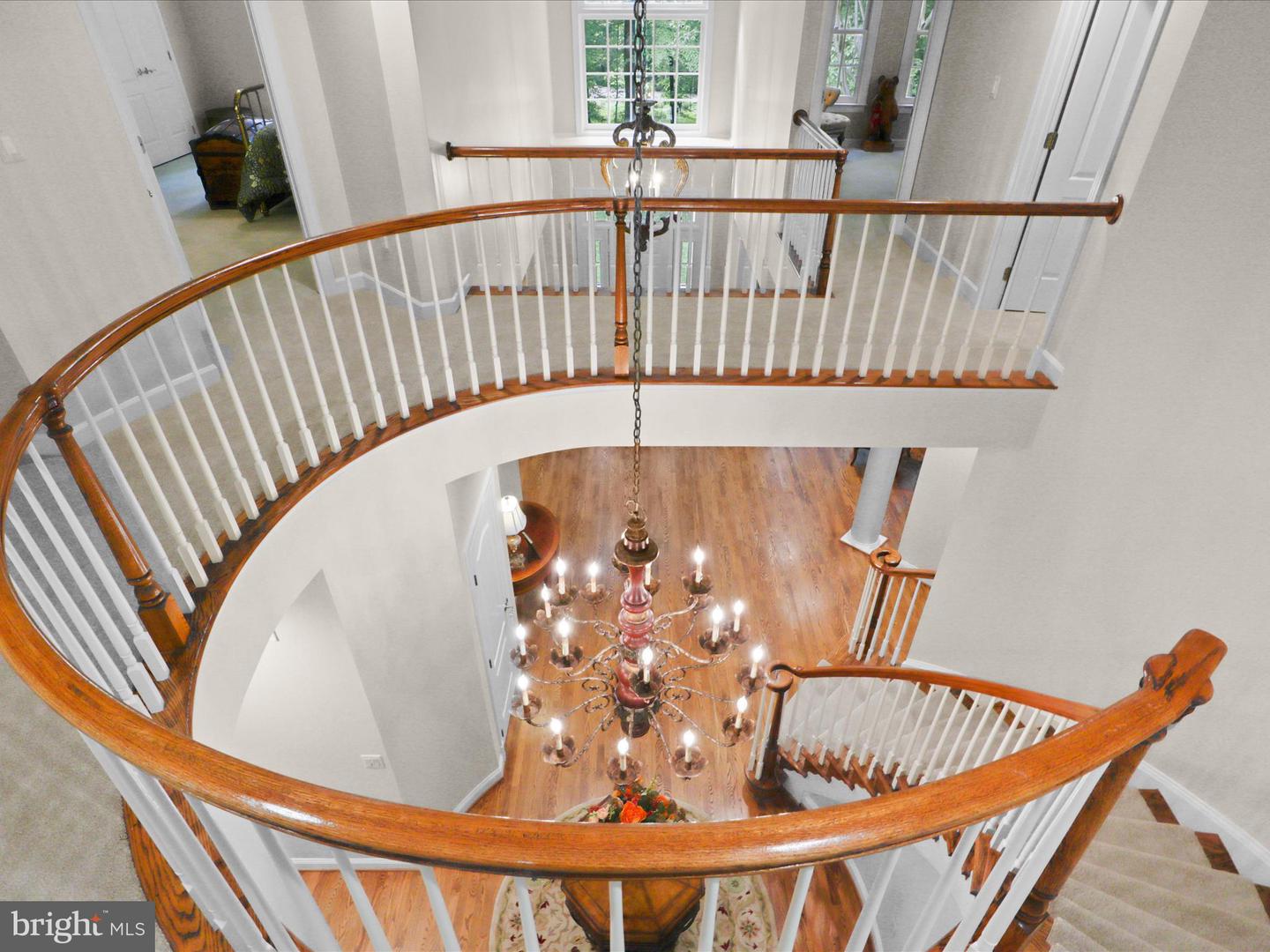 Fairfax Station, Virginia, 22039, United States, 5 Bedrooms Bedrooms, ,5 BathroomsBathrooms,Residential,Active,1943756
