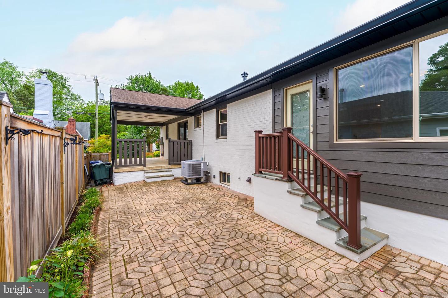 Arlington, Virginia, 22204, United States, 4 Bedrooms Bedrooms, ,3 BathroomsBathrooms,Residential,Active,2045018