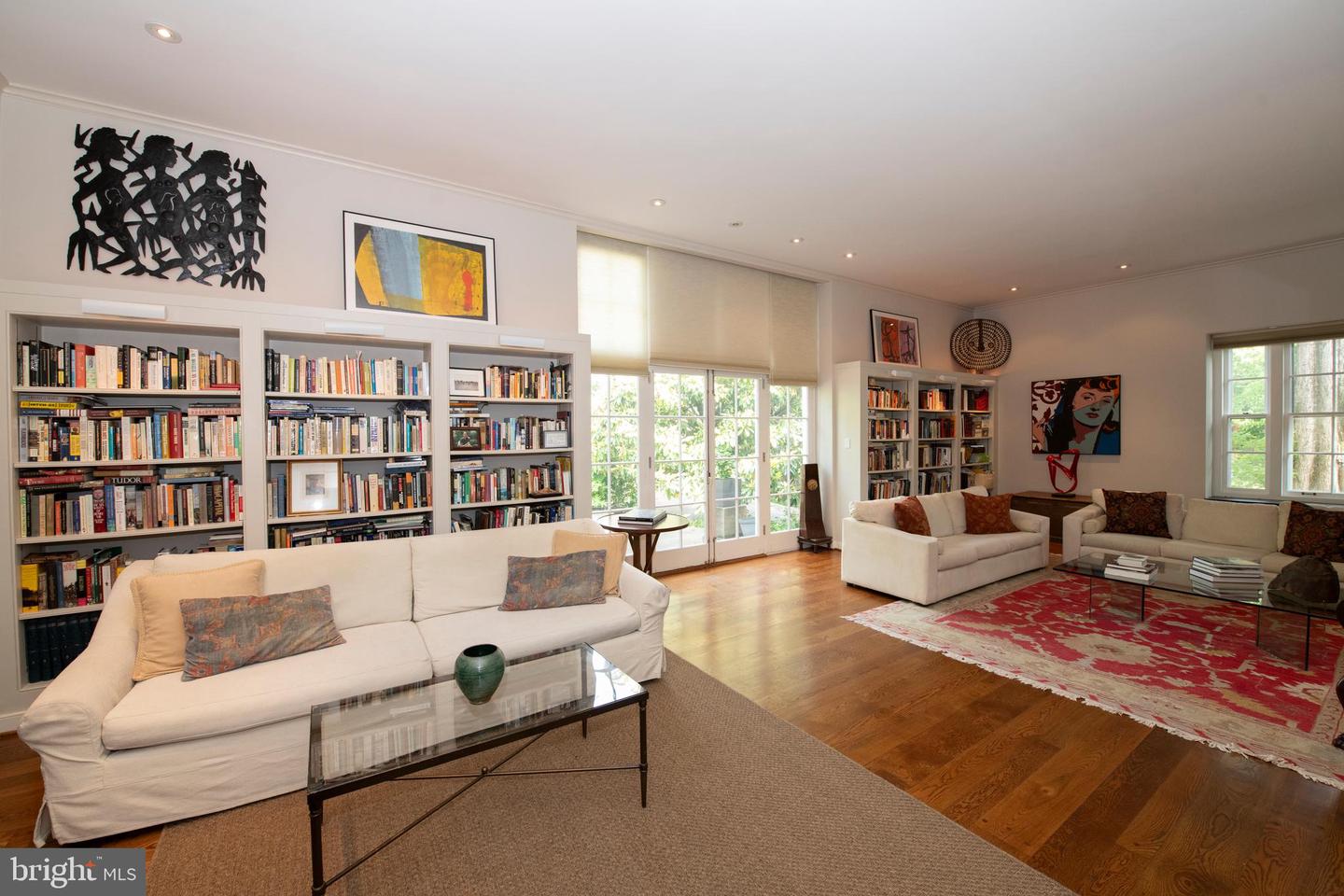 Philadelphia, Pennsylvania, 19118, United States, 2 Bedrooms Bedrooms, ,2 BathroomsBathrooms,Residential,Pending,1904167
