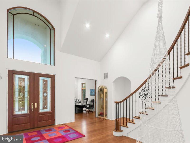 Potomac, Maryland, 20854, United States, 6 Bedrooms Bedrooms, ,7 BathroomsBathrooms,Residential,Active,1927645