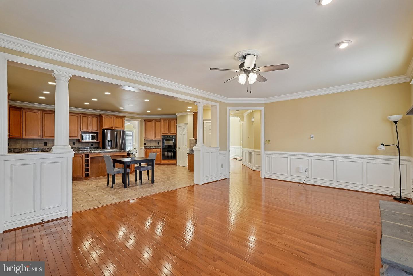 Chantilly, Virginia, 20152, United States, 4 Bedrooms Bedrooms, ,5 BathroomsBathrooms,Residential,Active,2015820
