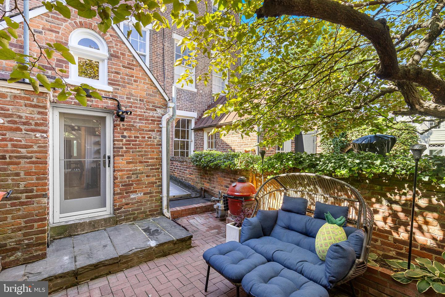 Alexandria, Virginia, 22314, United States, 3 Bedrooms Bedrooms, ,3 BathroomsBathrooms,Residential,Active,1927676
