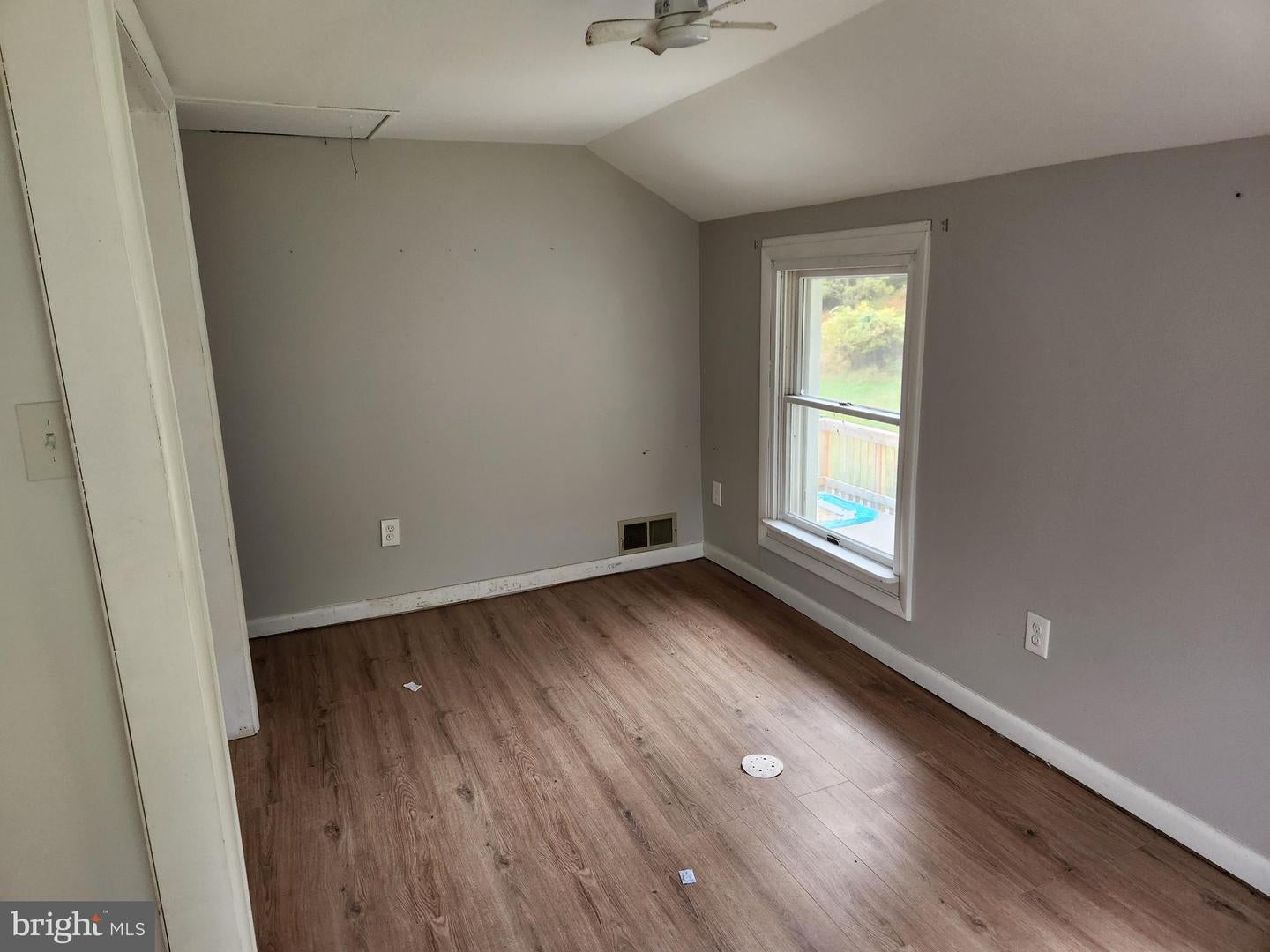 Lewisberry, Pennsylvania, 17339, United States, 3 Bedrooms Bedrooms, ,2 BathroomsBathrooms,Residential,Active,1963253