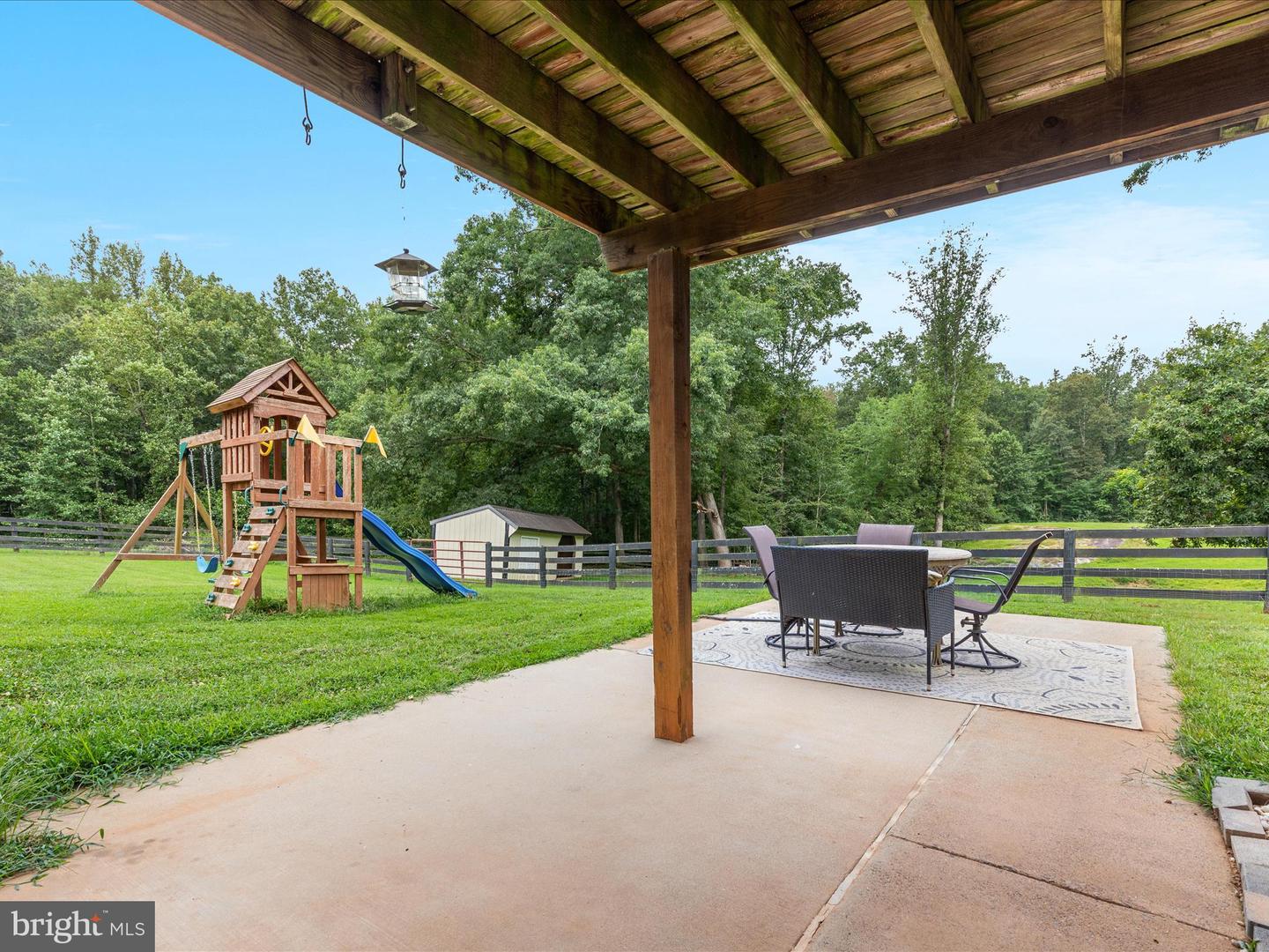 Amissville, Virginia, 20106, United States, 4 Bedrooms Bedrooms, ,4 BathroomsBathrooms,Residential,Active,1929462