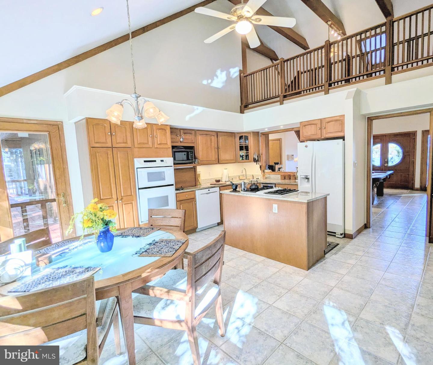 Queenstown, Maryland, 21658, United States, 4 Bedrooms Bedrooms, ,3 BathroomsBathrooms,Residential,Active,1973642